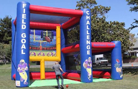 Football kick and Toss Game